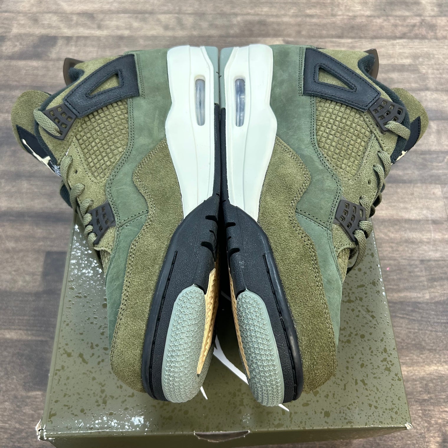 Craft Olive Jordan 4 Retro (USED)