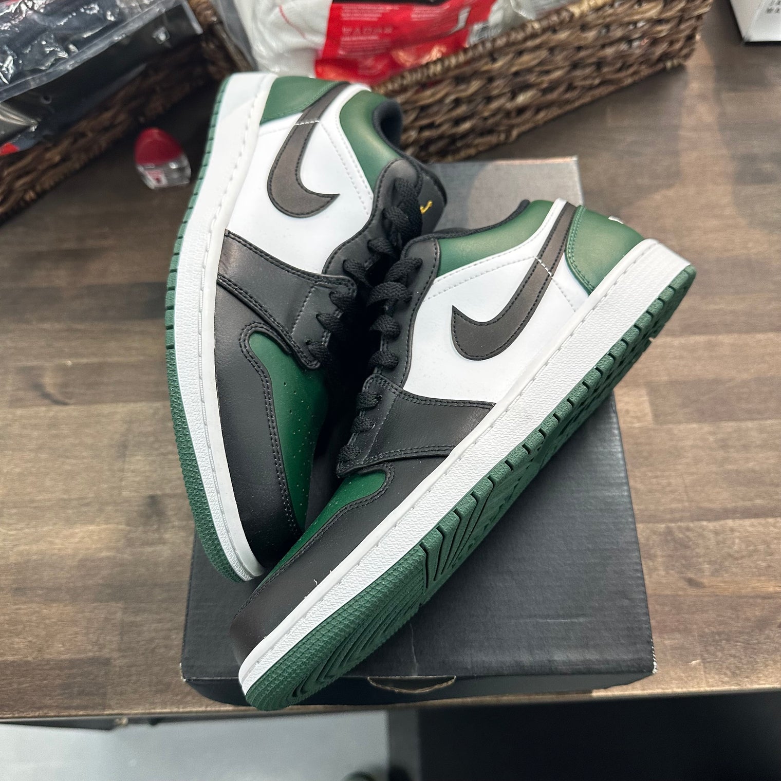 Green Toe Jordan 1 Low (USED)