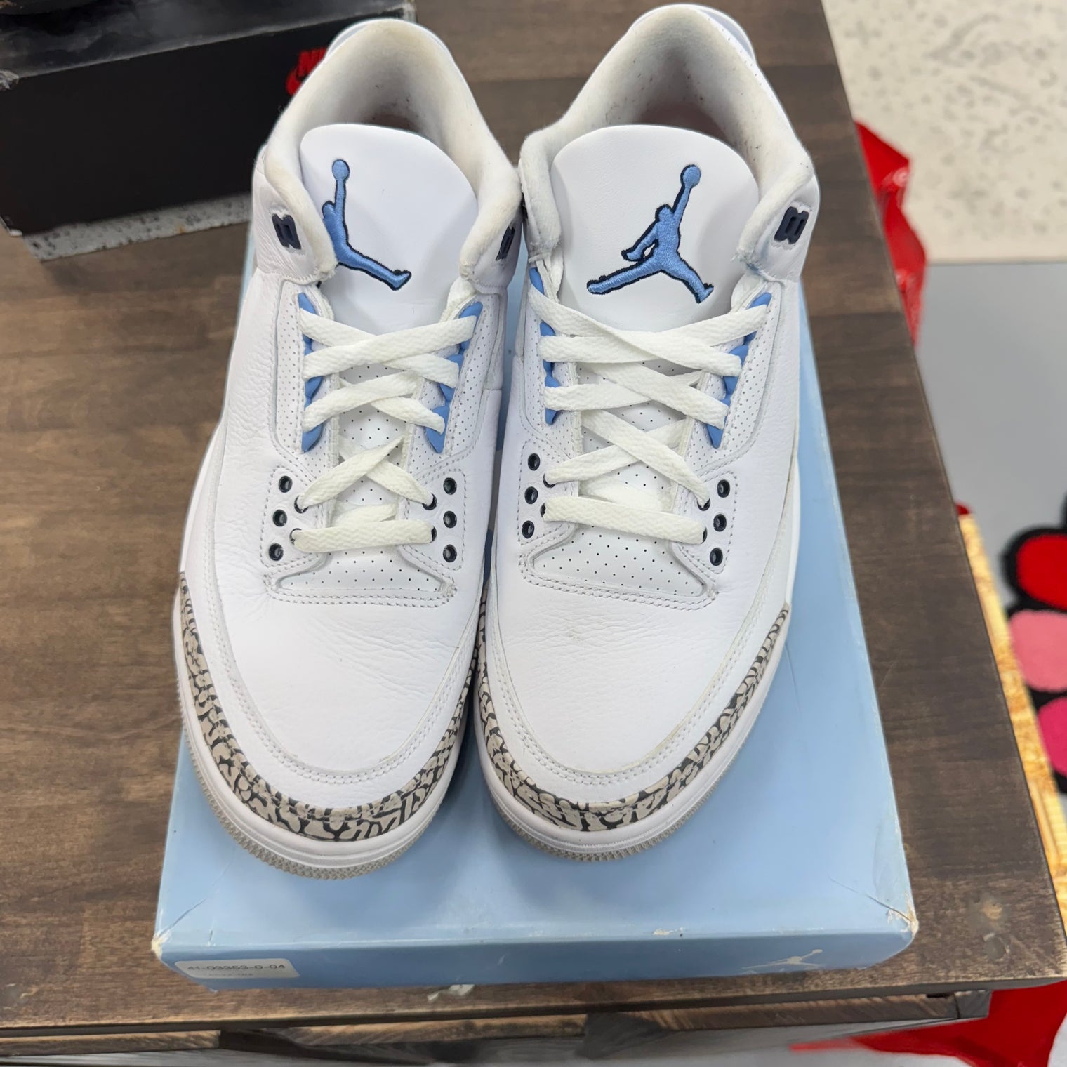 UNC Jordan 3 2020 (USED)