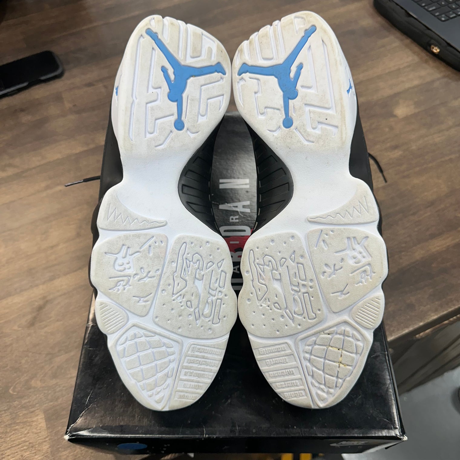 University Blue Jordan 9 (USED)