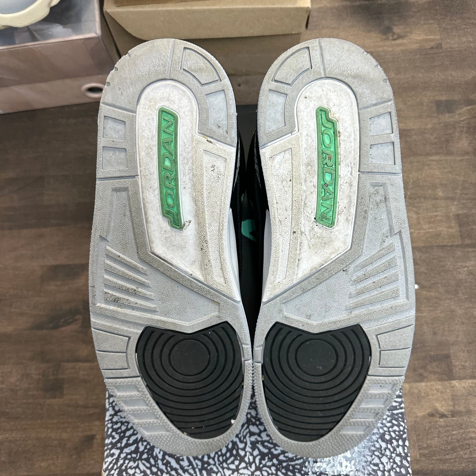 Green Glow Jordan 3 (USED)
