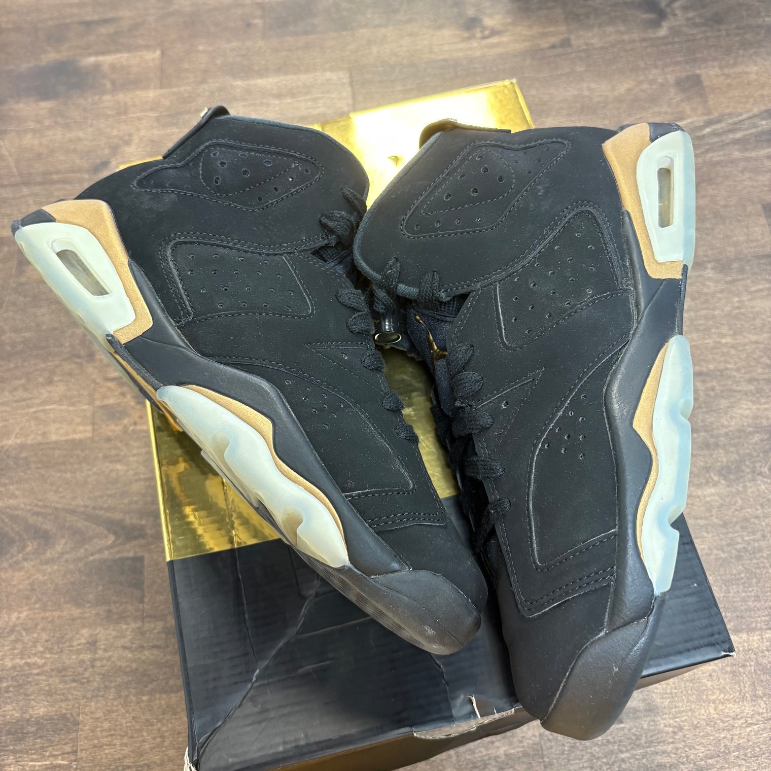(GS) DMP Jordan 6 (USED)