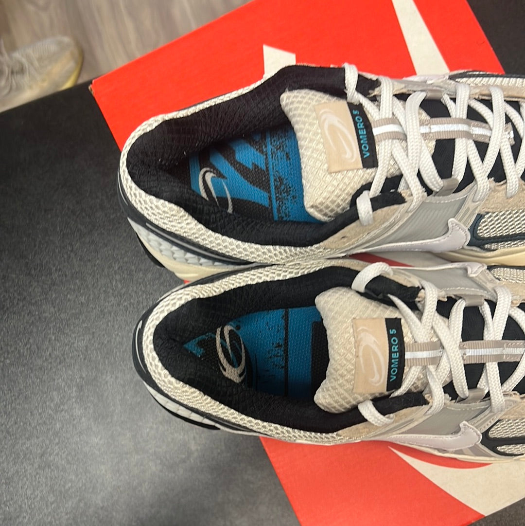 Nike Zoom Vomero 5 Supersonic (Used)