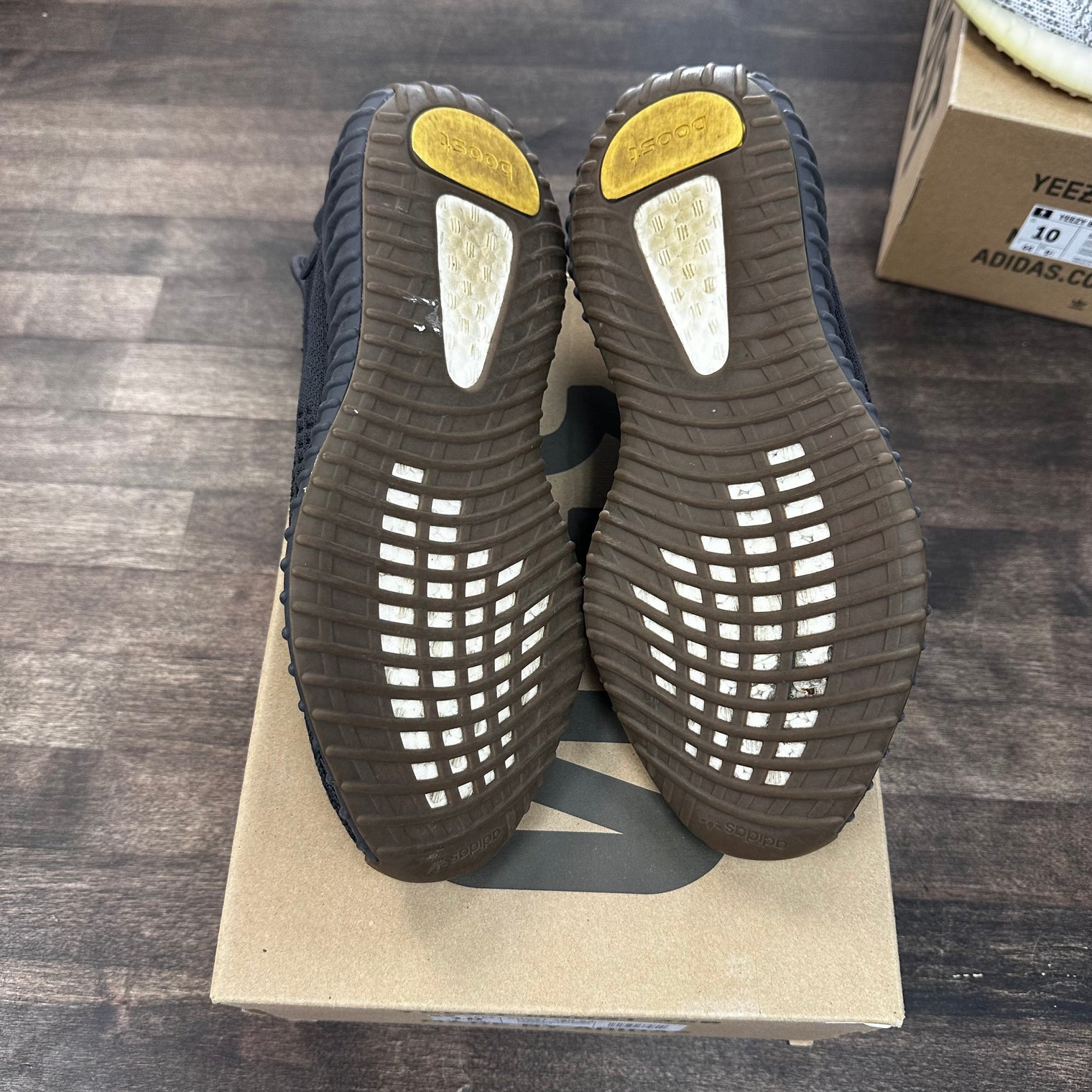 Cinder Yeezy 350 (USED)