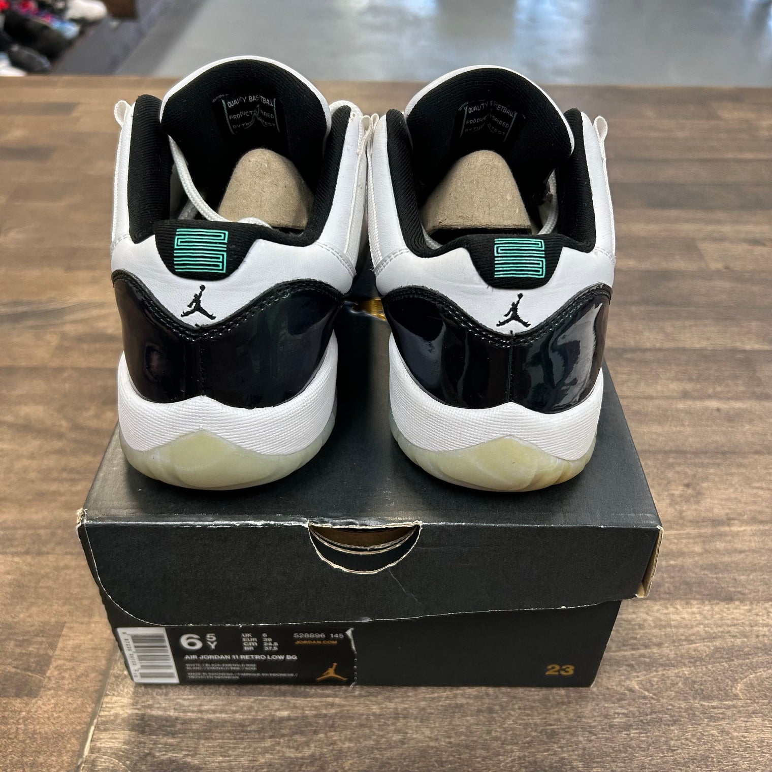 Emerald Iridescent Jordan 11 Low (GS) (USED)