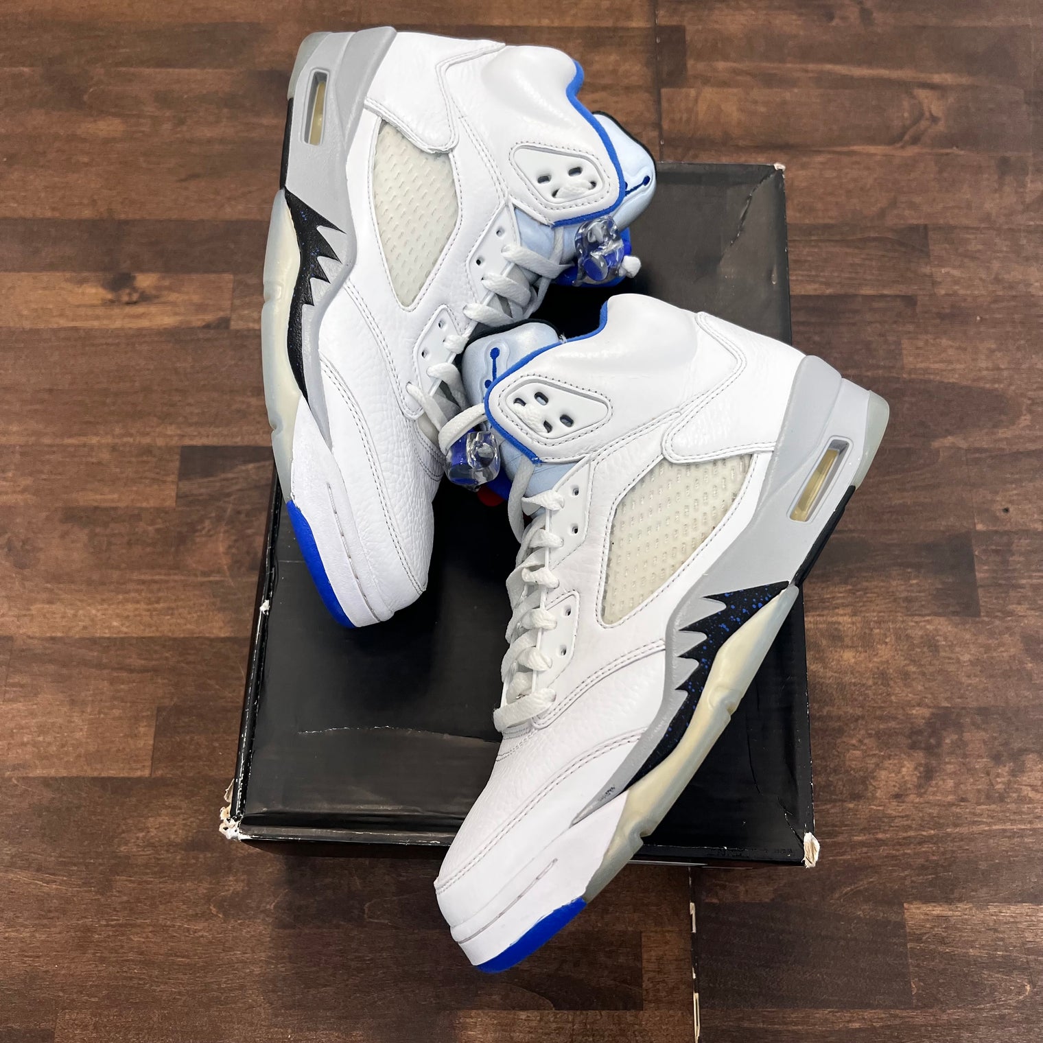 Stealth Jordan 5 (USED)