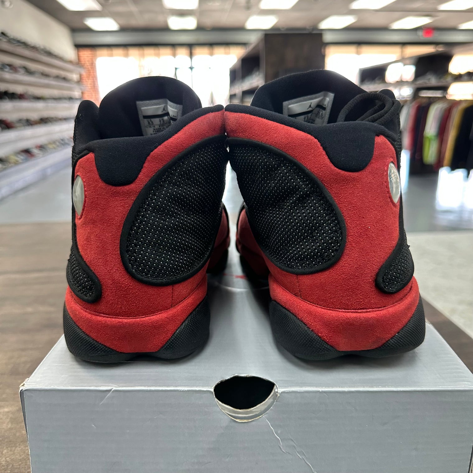 Bred Jordan 13 (USED)