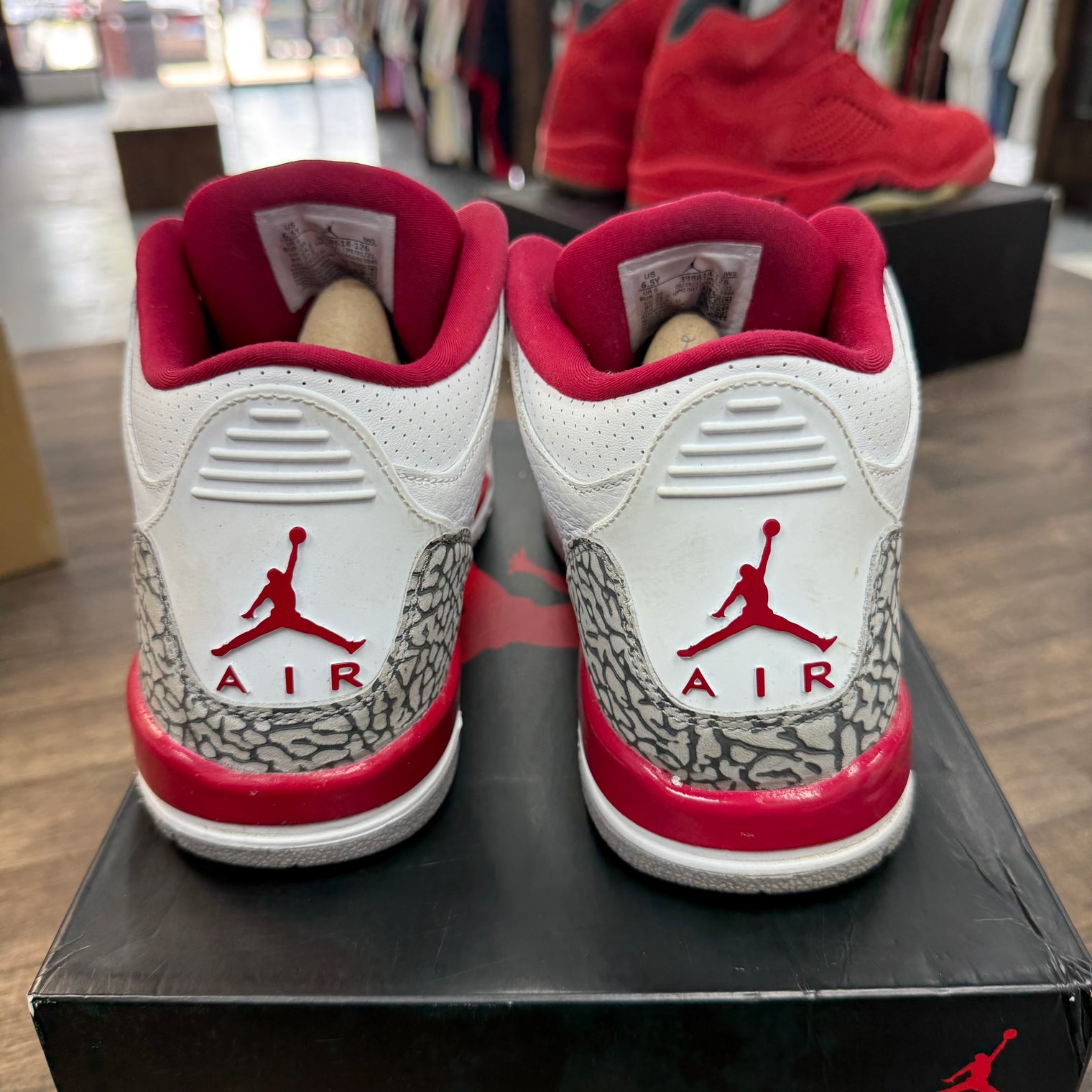 (GS) Cardinal Jordan 3 (USED)