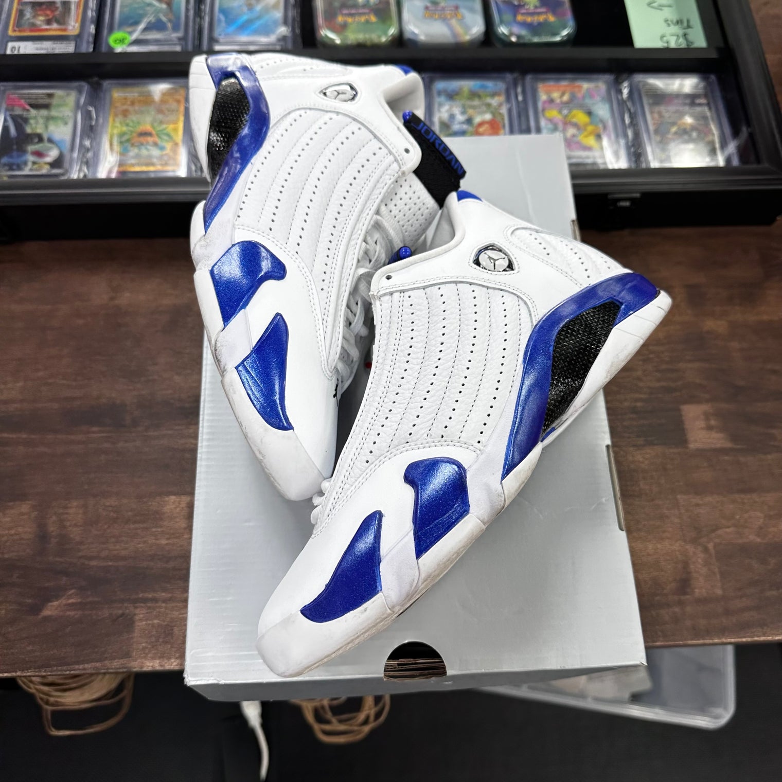 Hyper Royal Jordan 14 (USED)