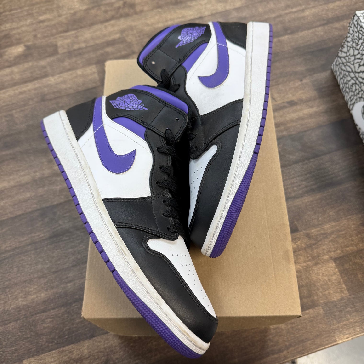 Dark Iris Jordan 1 Mid (USED, No Box)