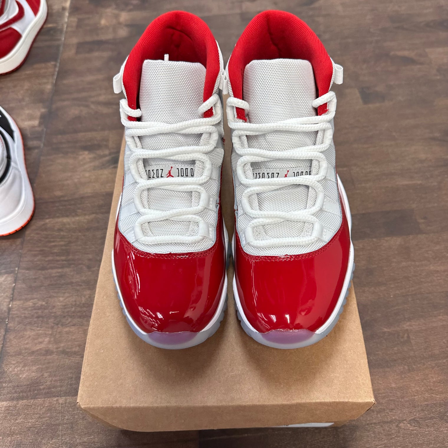 Cherry Jordan 11 (USED,No Box)
