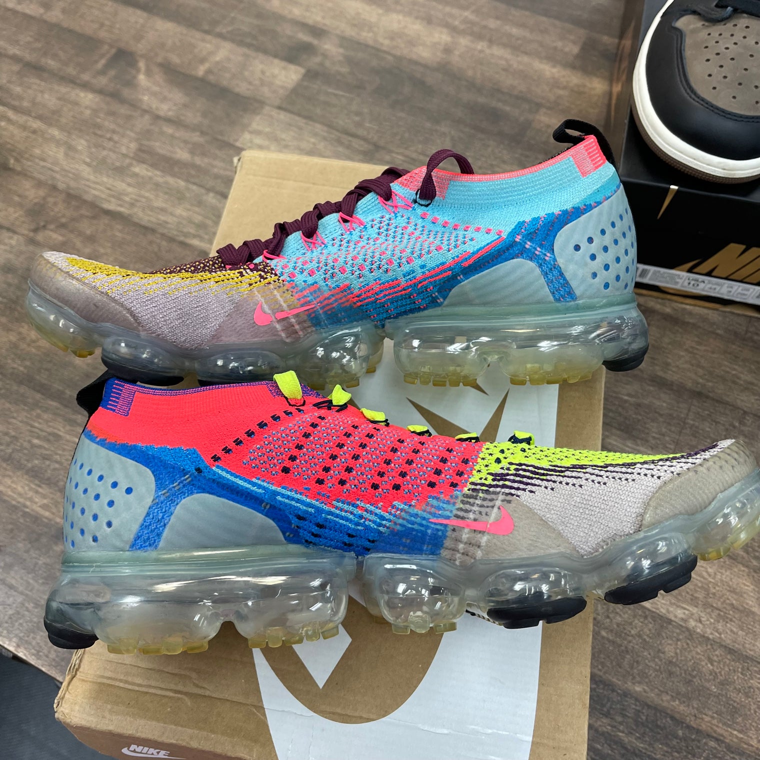 Random Yarm What the VaporMax Flyknit 2 (USED)