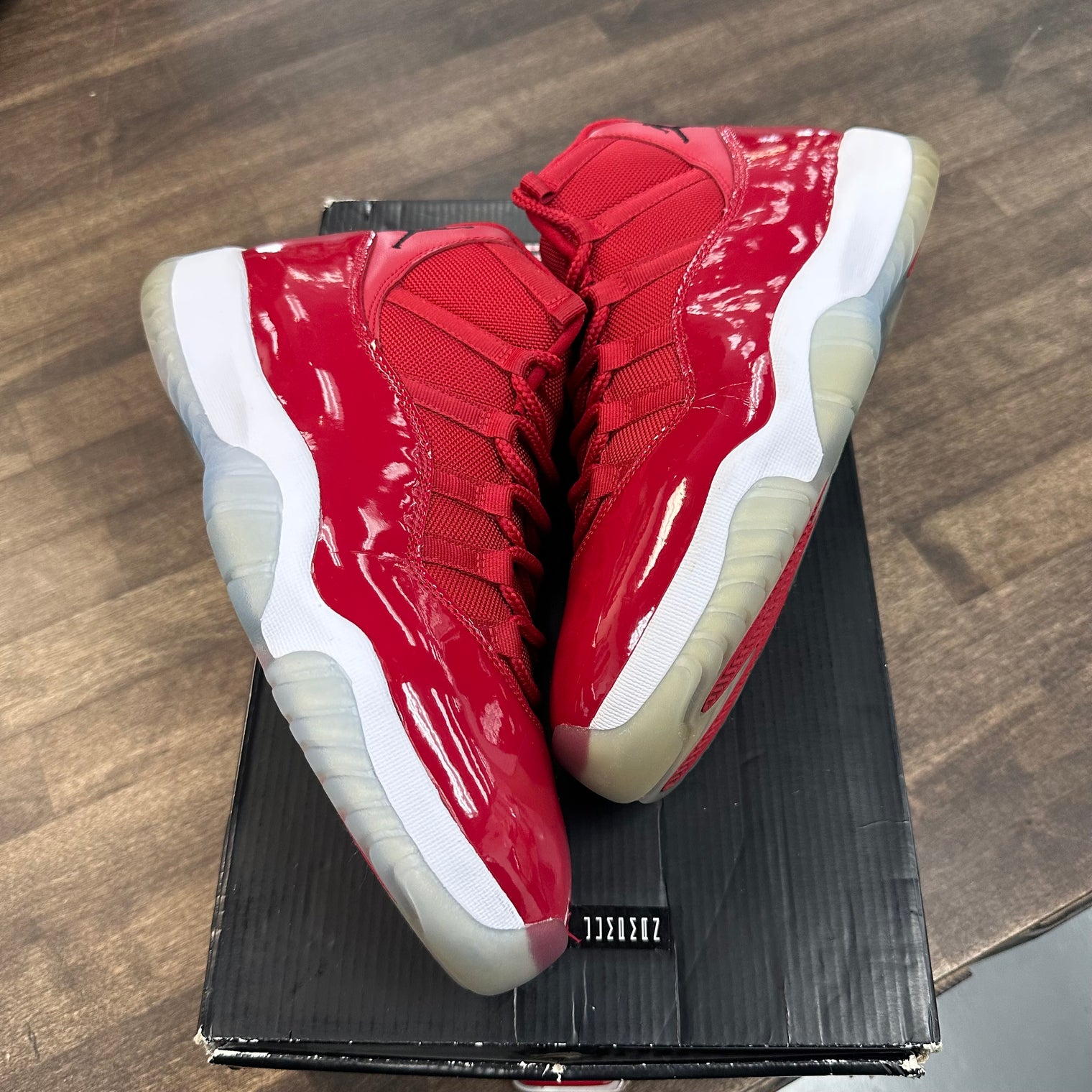 Win Like 96 Jordan 11 High (USED)