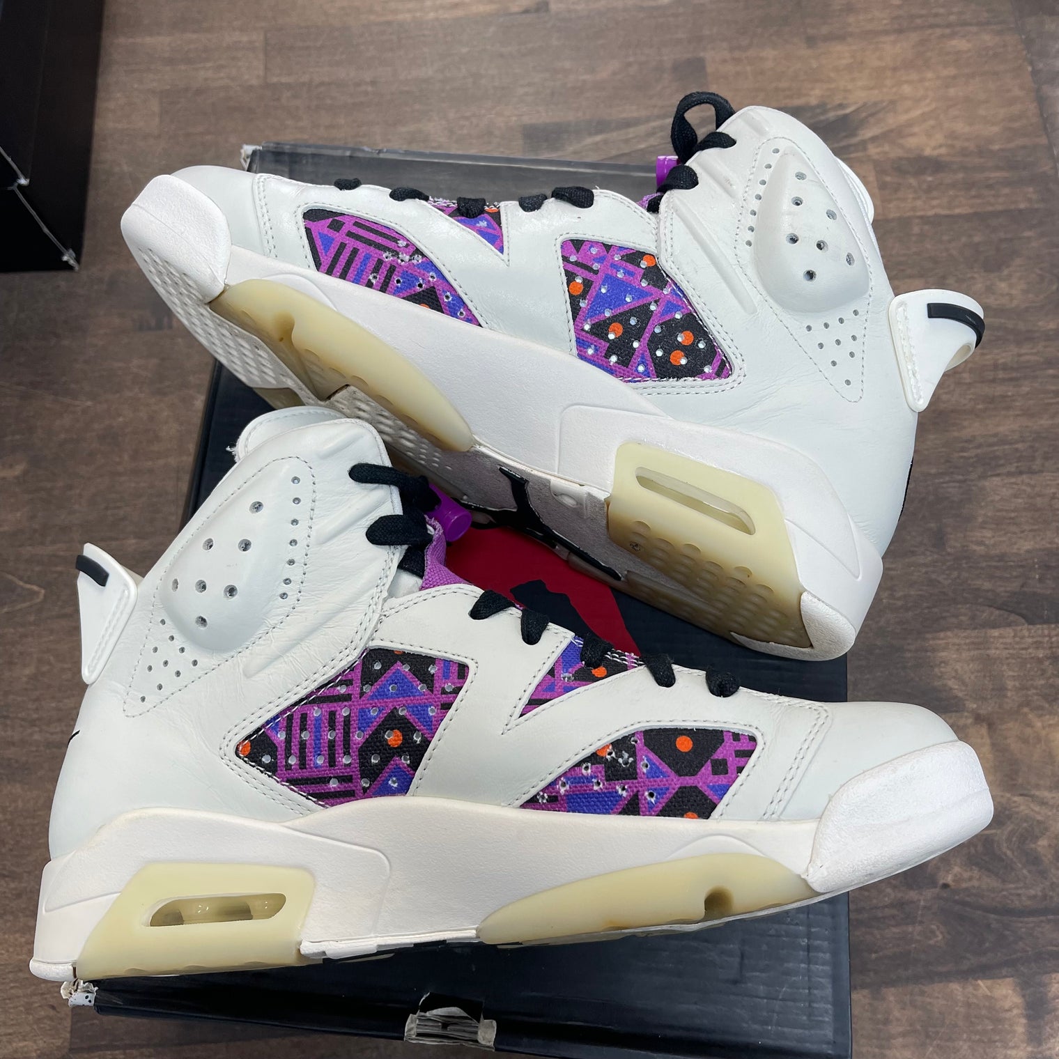 Quai 54 Jordan 6 (USED)