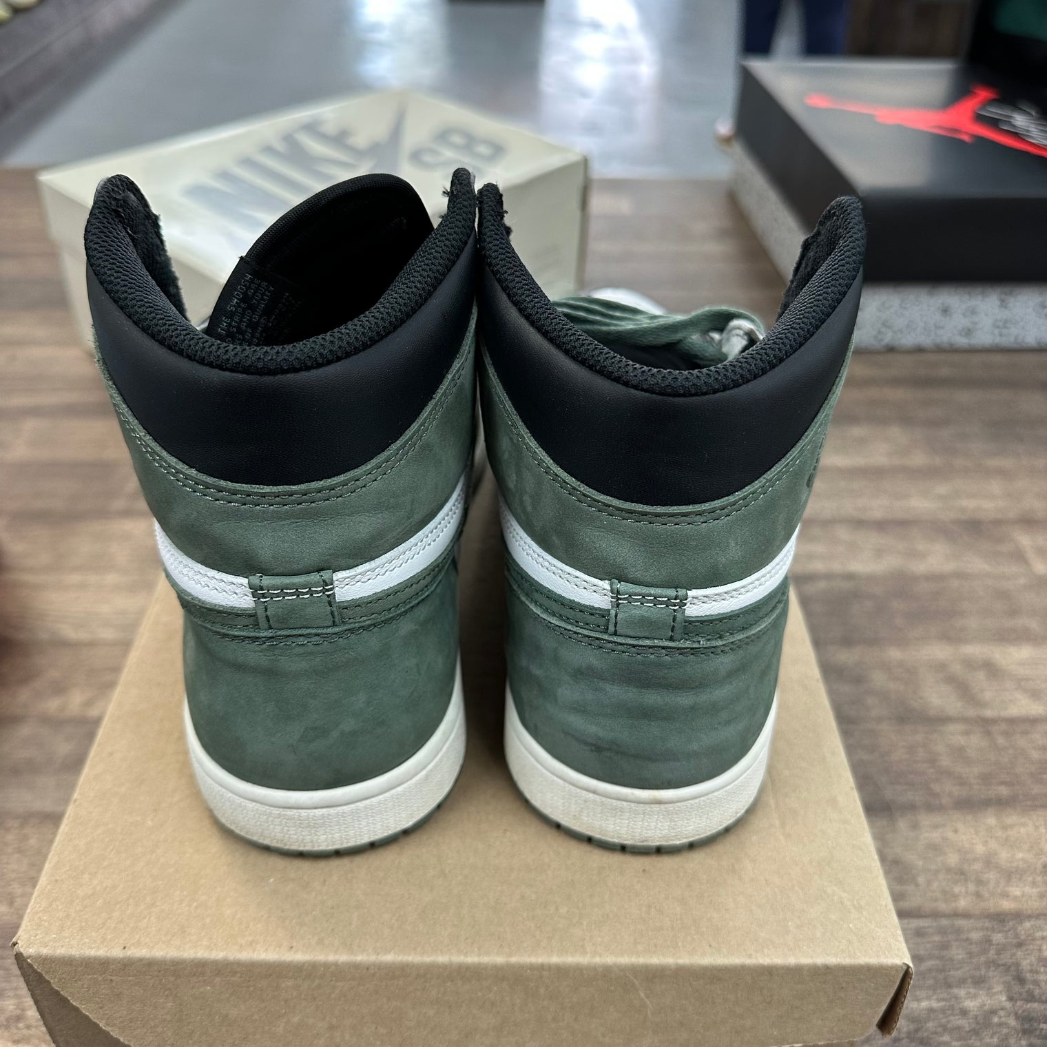 Clay Green Jordan 1 High (USED, No Box)