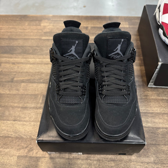 Black Cat Jordan 4 (2020) (USED)