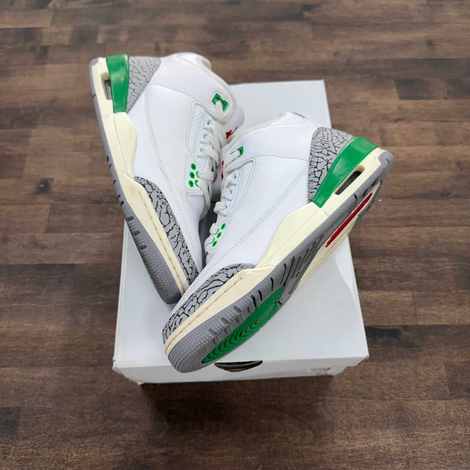 Lucky Green Jordan 3 Retro (Women's) (USED)
