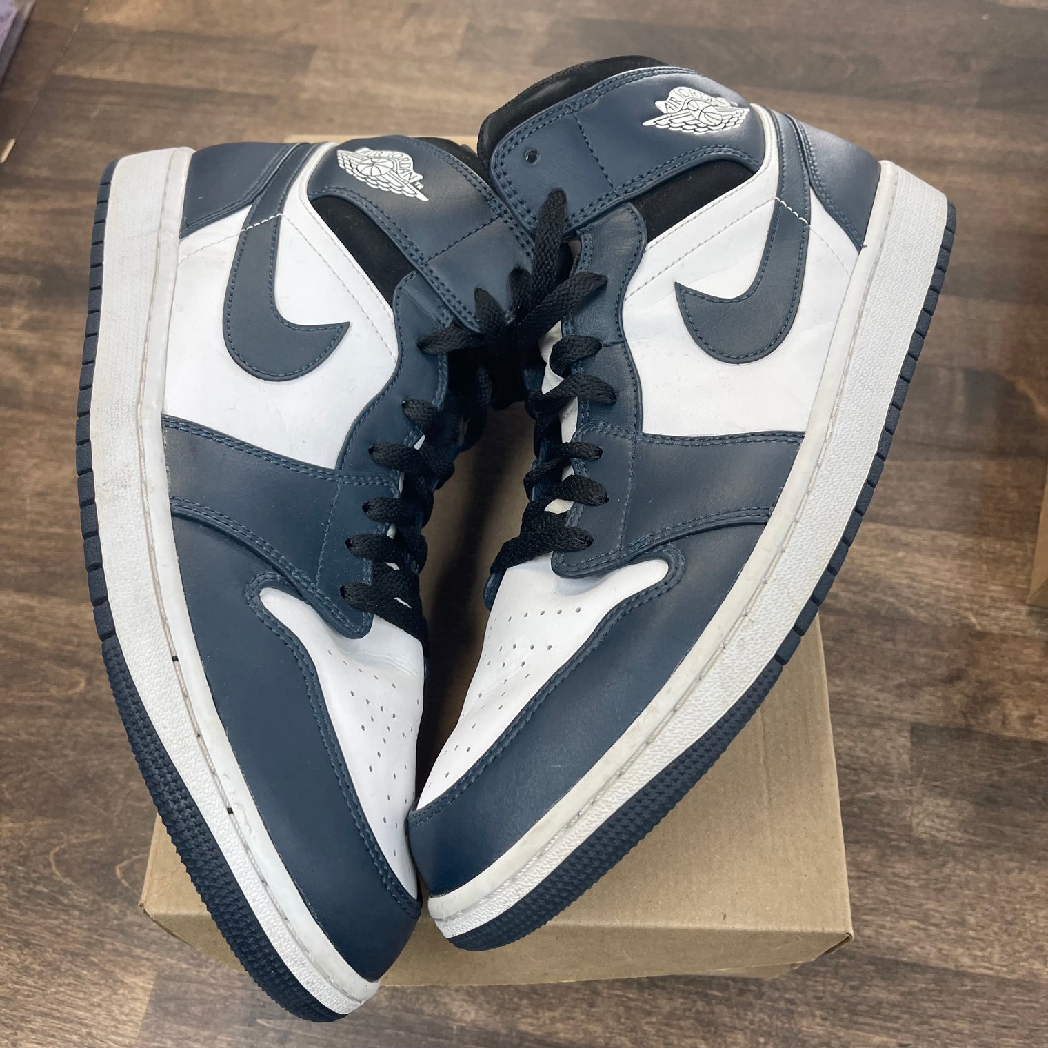 Armory Navy Jordan 1 Mid (USED, No Box)
