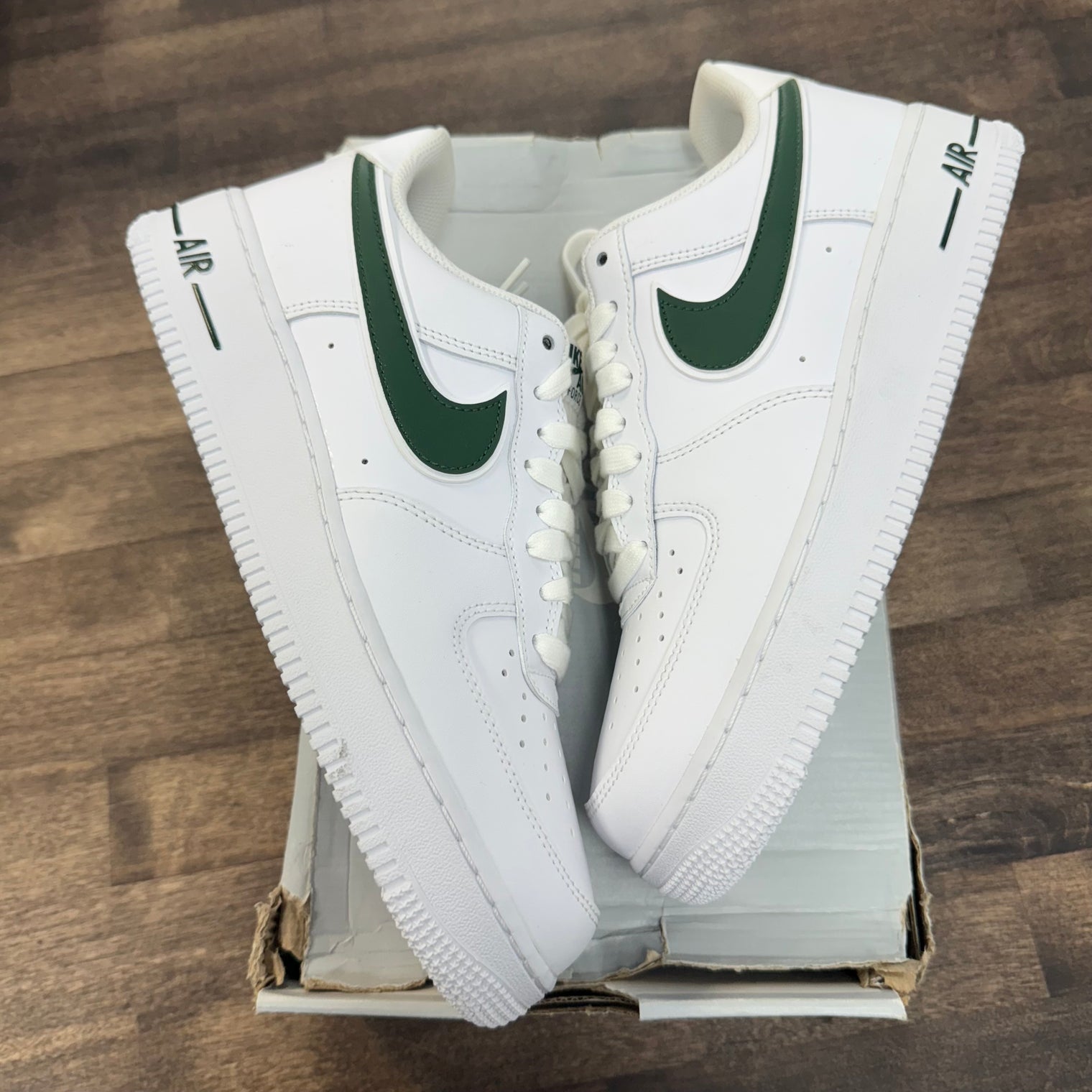 White Cosmic Bonsai Air Force 1 Low (USED)