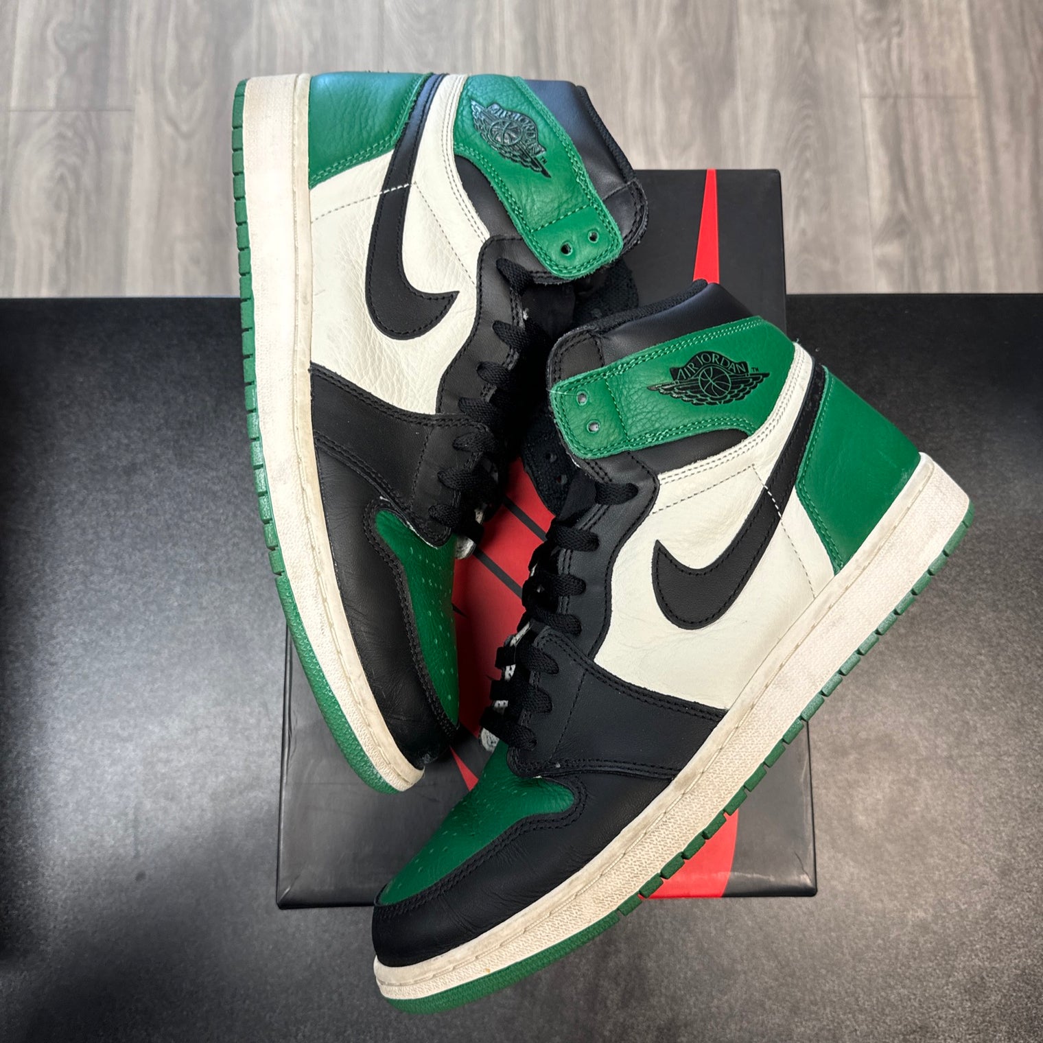 Pine Green OG Jordan 1 High (USED)