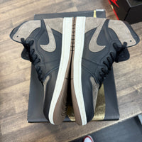 Palomino Jordan 1 High (USED)