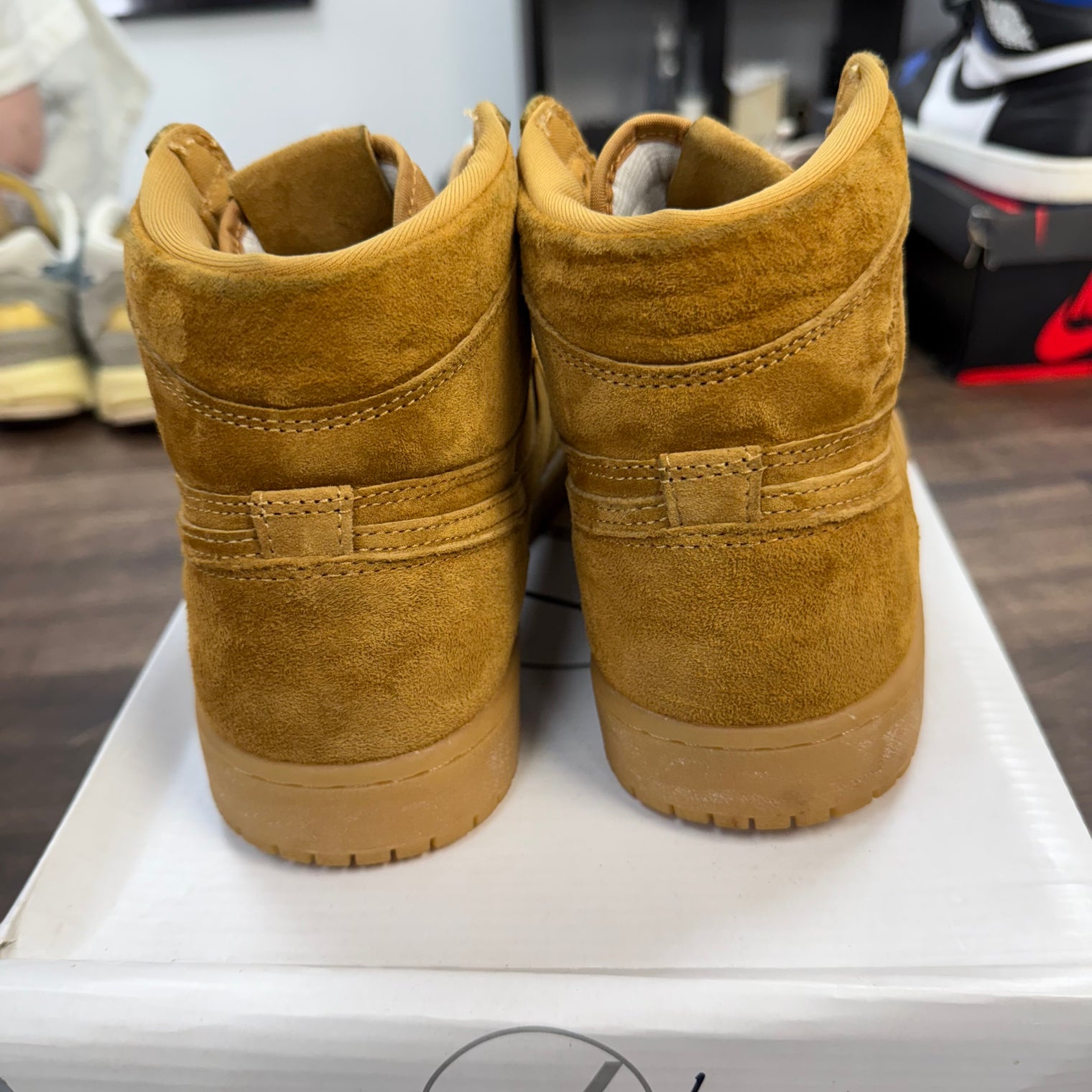 Wheat Jordan 1 High (USED, no box)
