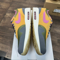 Nike ID Air Max Green Air Max 1 (USED)
