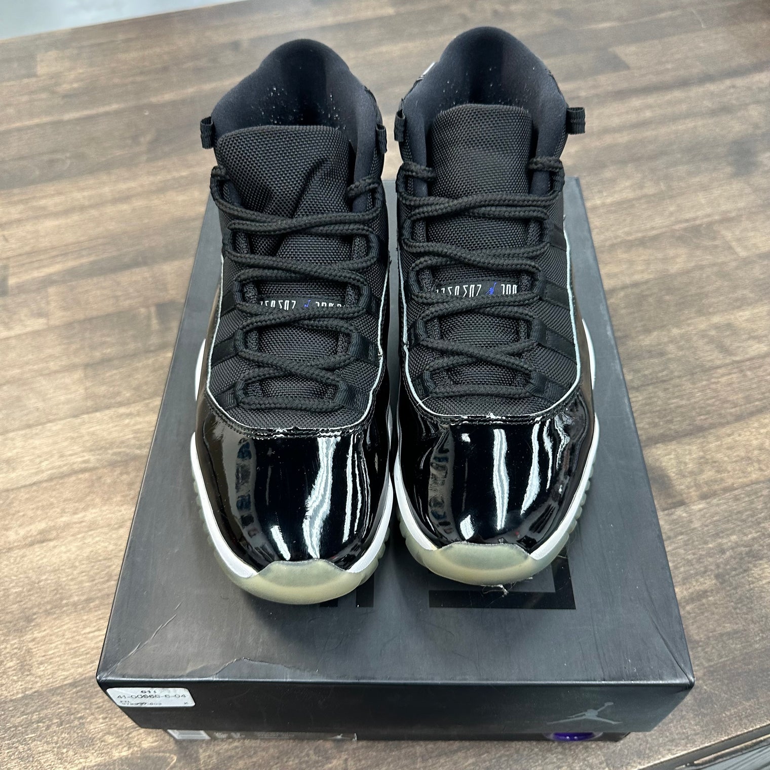 Space Jam Jordan 11 (USED)