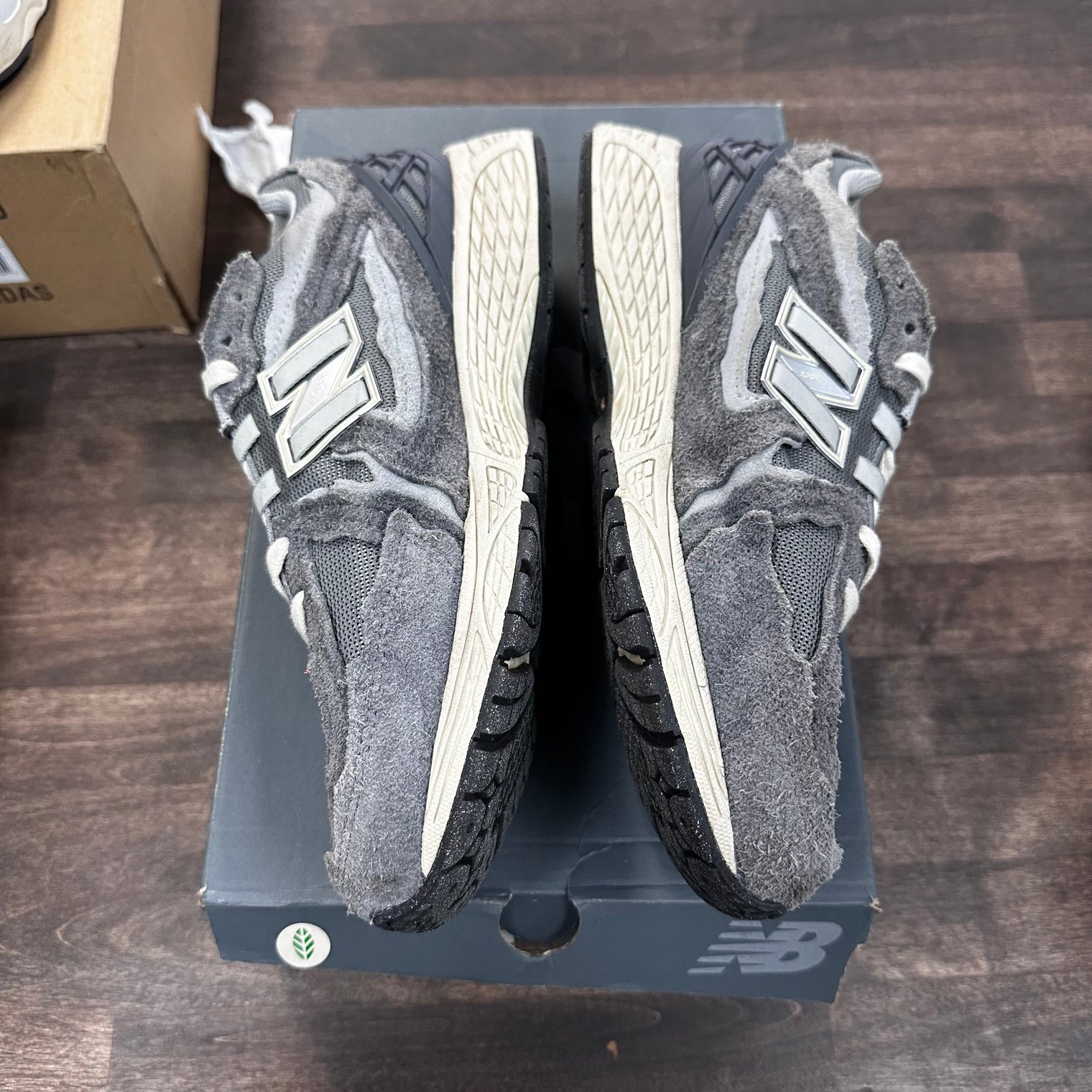 Protection Pack Harbor Grey New Balance 1906D (USED)