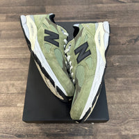 MiUSA JJJJound Olive New Balance 990v3 (USED, Replacement Box)