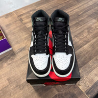 Clay Green Jordan 1 Retro High (USED)