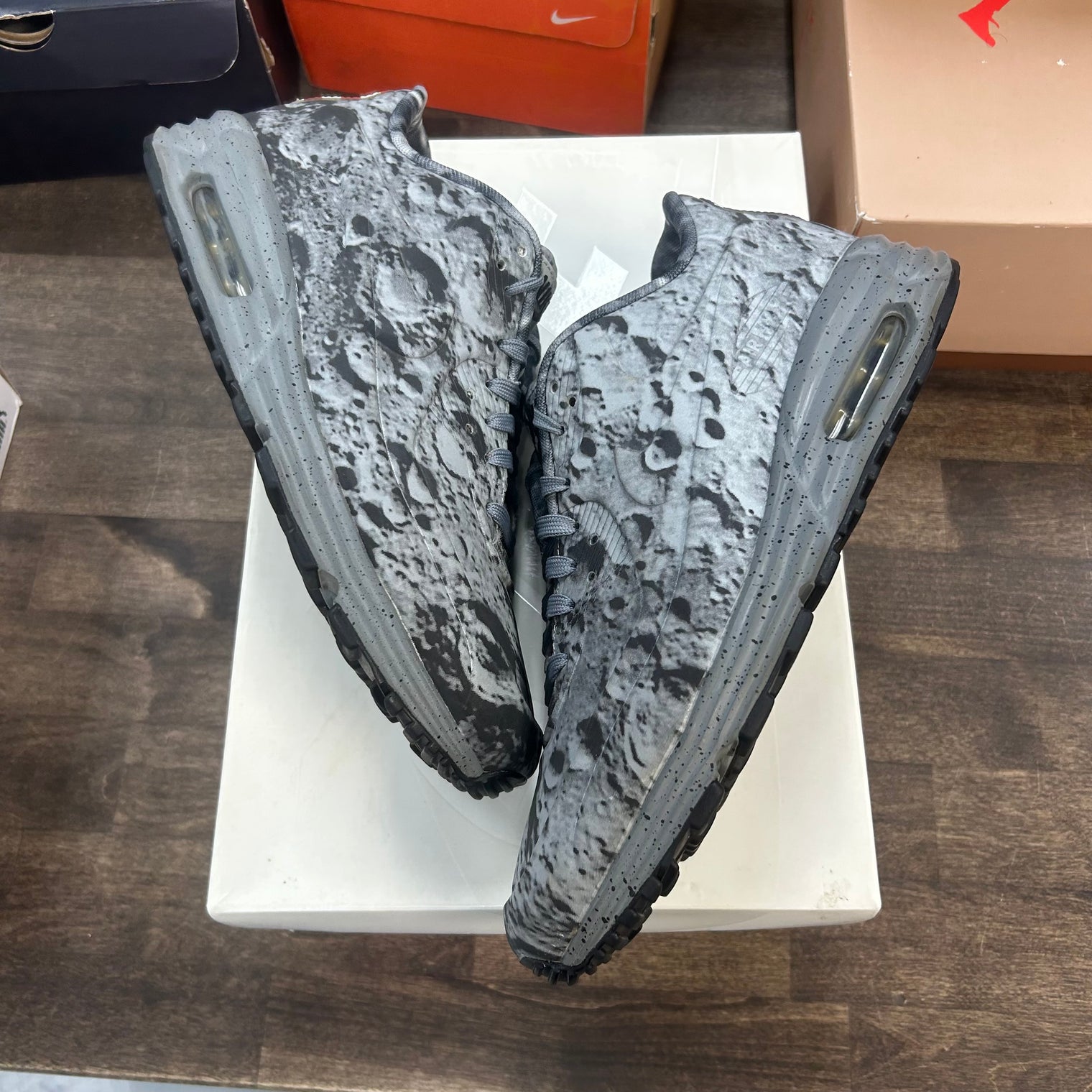 Moon Landing Nike Air Max Lunar90 SP (USED)