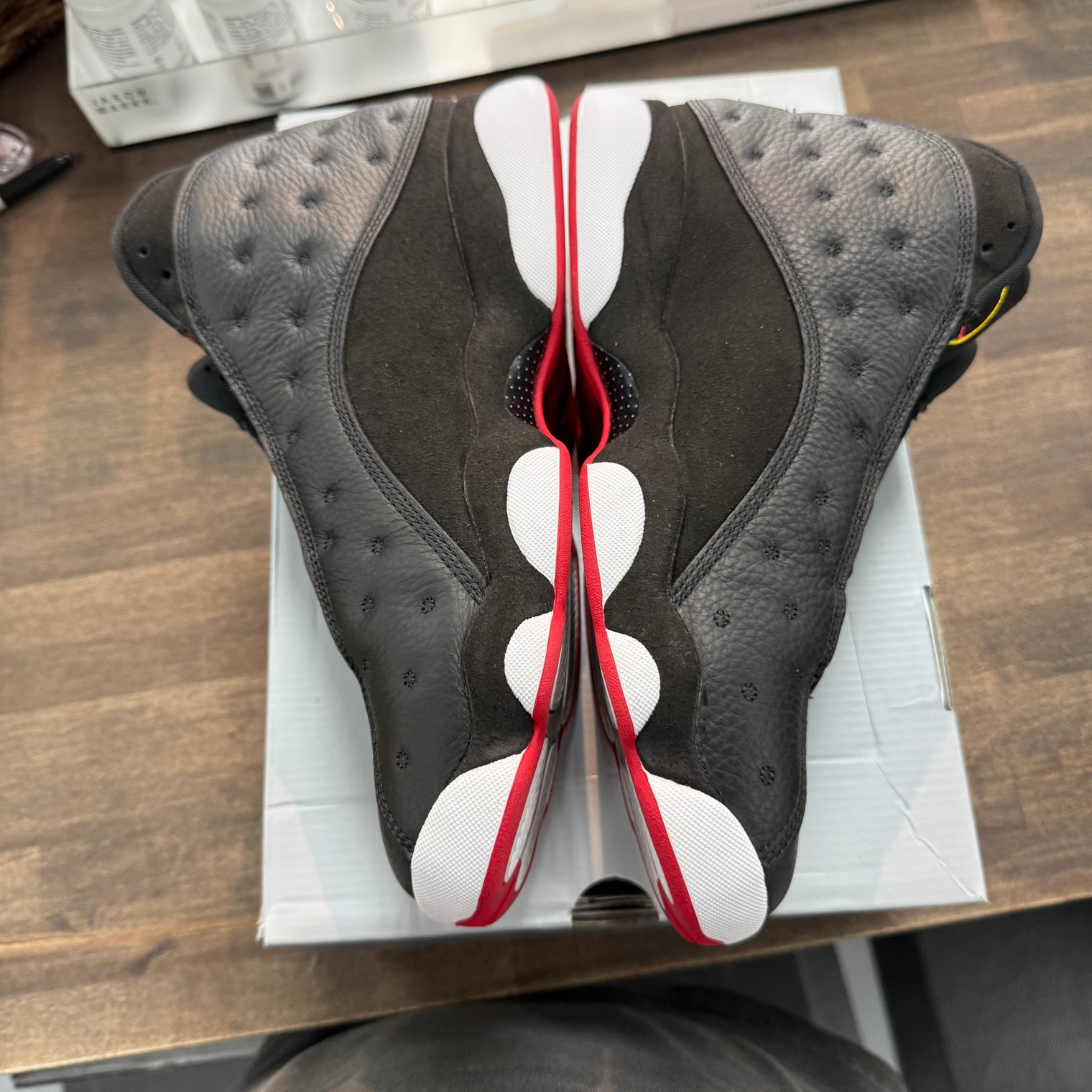 Playoff Jordan 13 Retro (2023) (Lightly Worn)