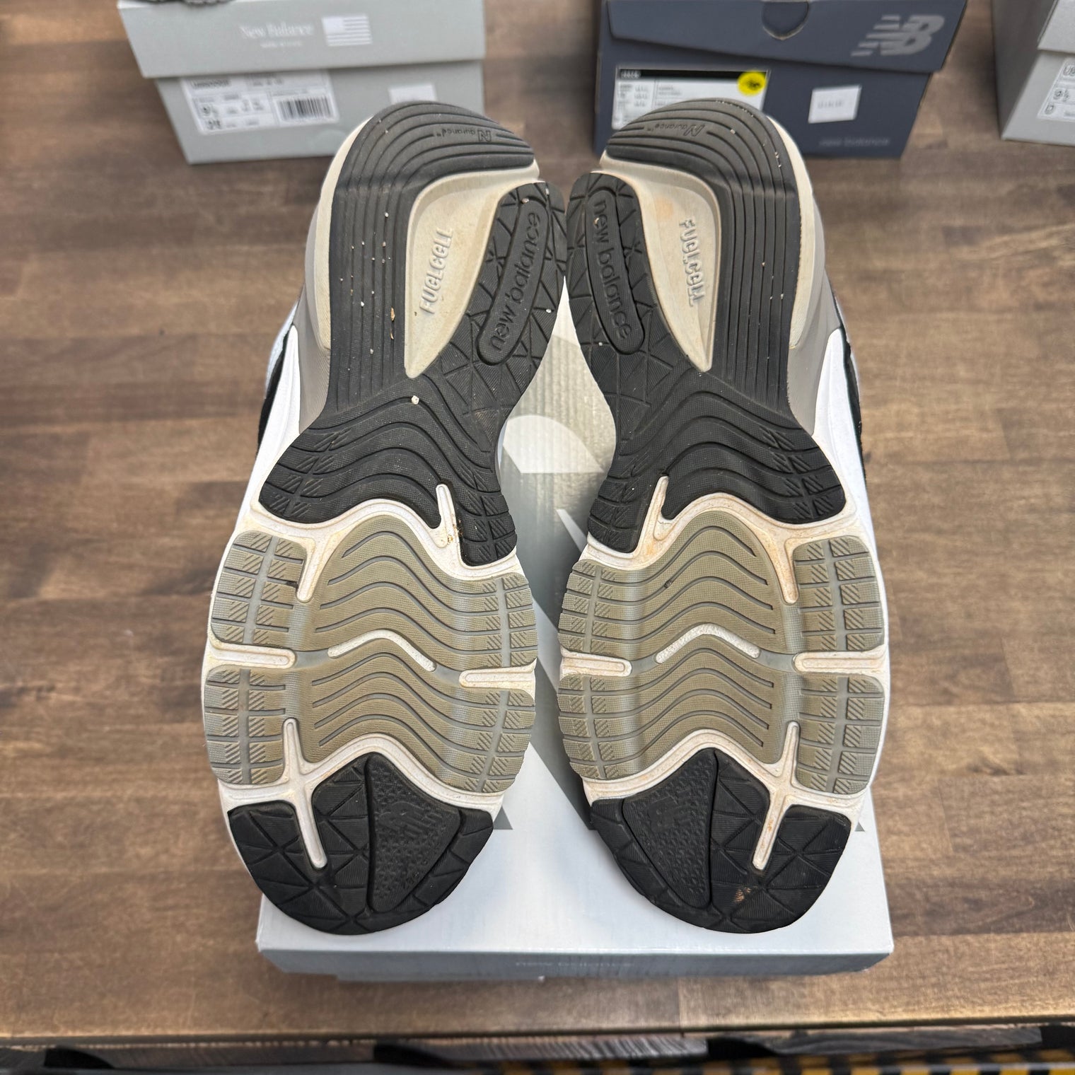 New Balance 990v6 MiUSA Black Grey White (US 9.5) (USED)