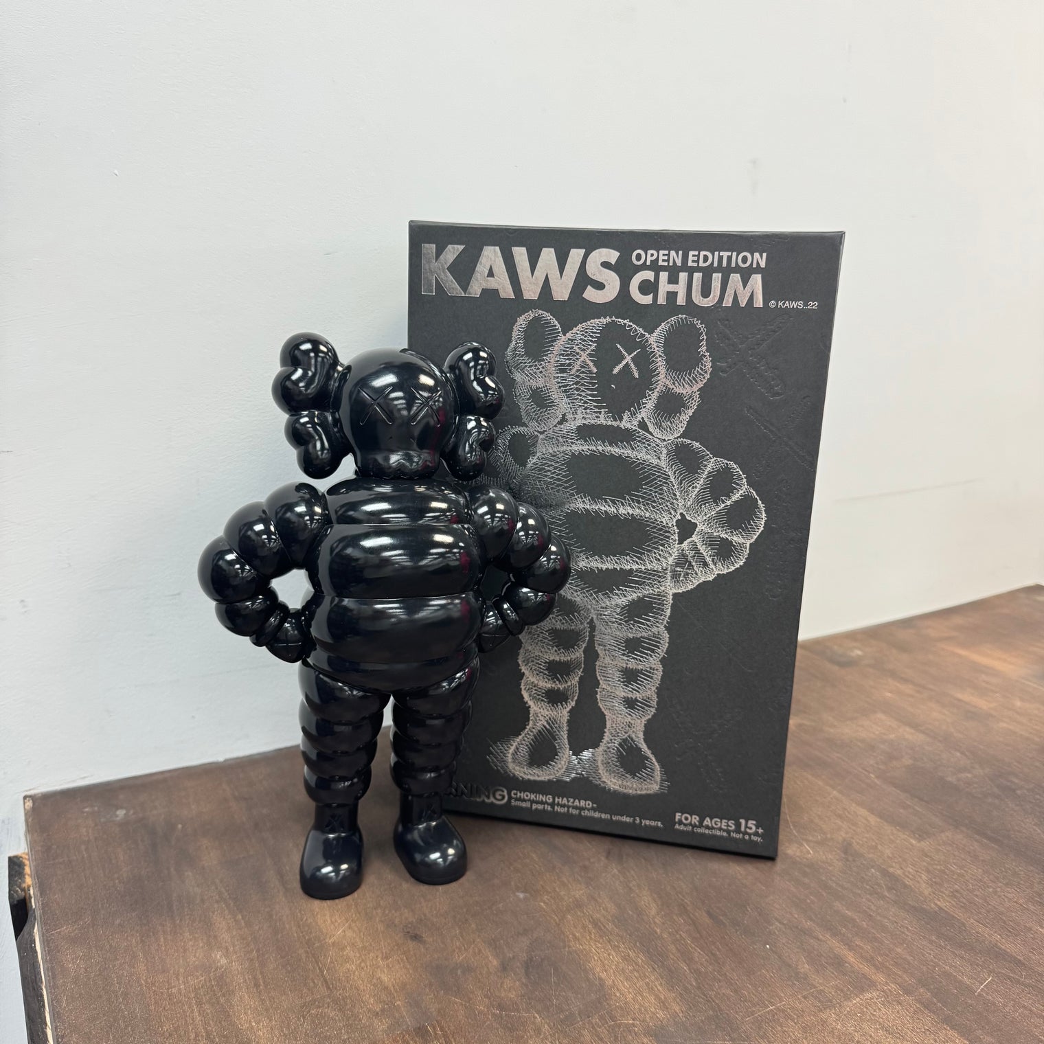 Kaws Chum Open Edition Vinyl Figure Black (Displayed)