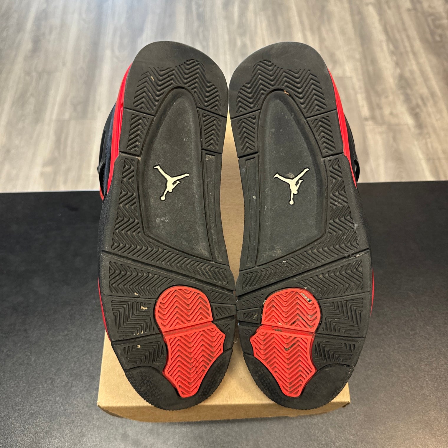Red Thunder Jordan 4 (USED, No box)