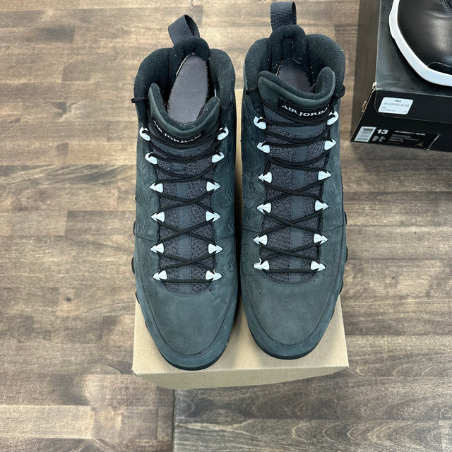 Anthracite Jordan 9 Retro (USED, No Box)
