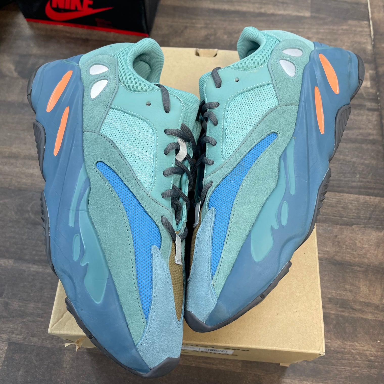 Yeezy 700 Faded Azure (USED)