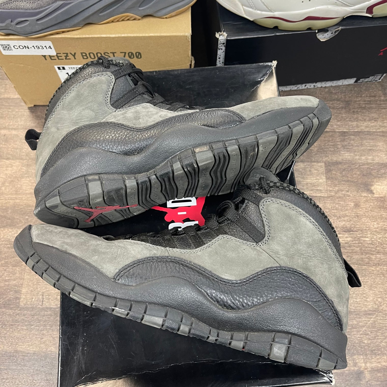 Shadow Jordan 10 (USED)