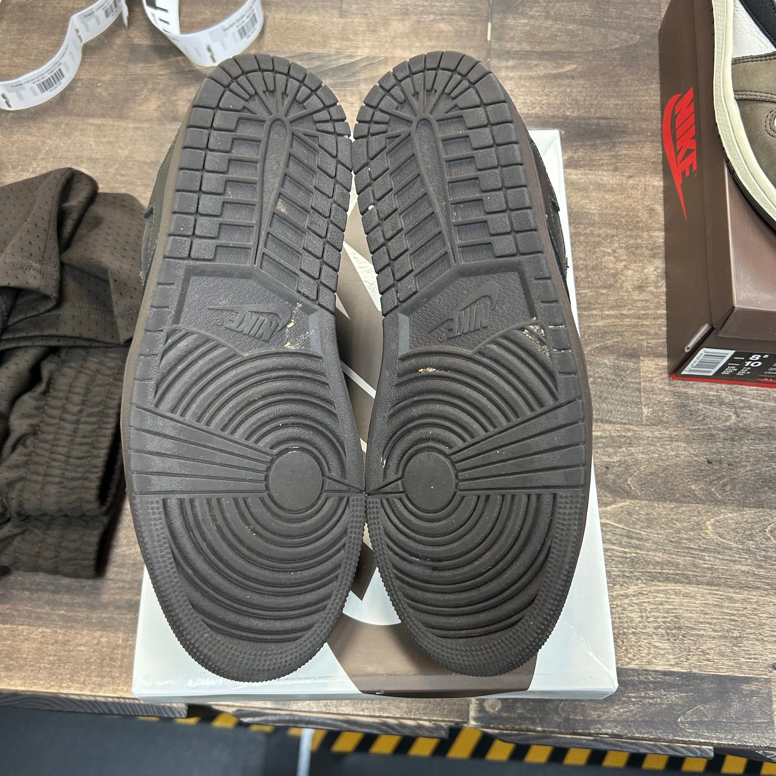 Velvet Brown Travis Scott Jordan 1 Low OG SP (USED)