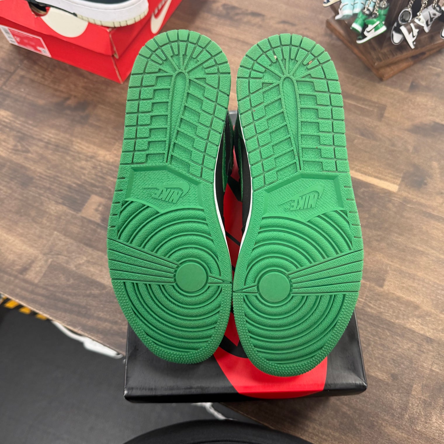 Pine Green Black Jordan 1 Retro High (USED)