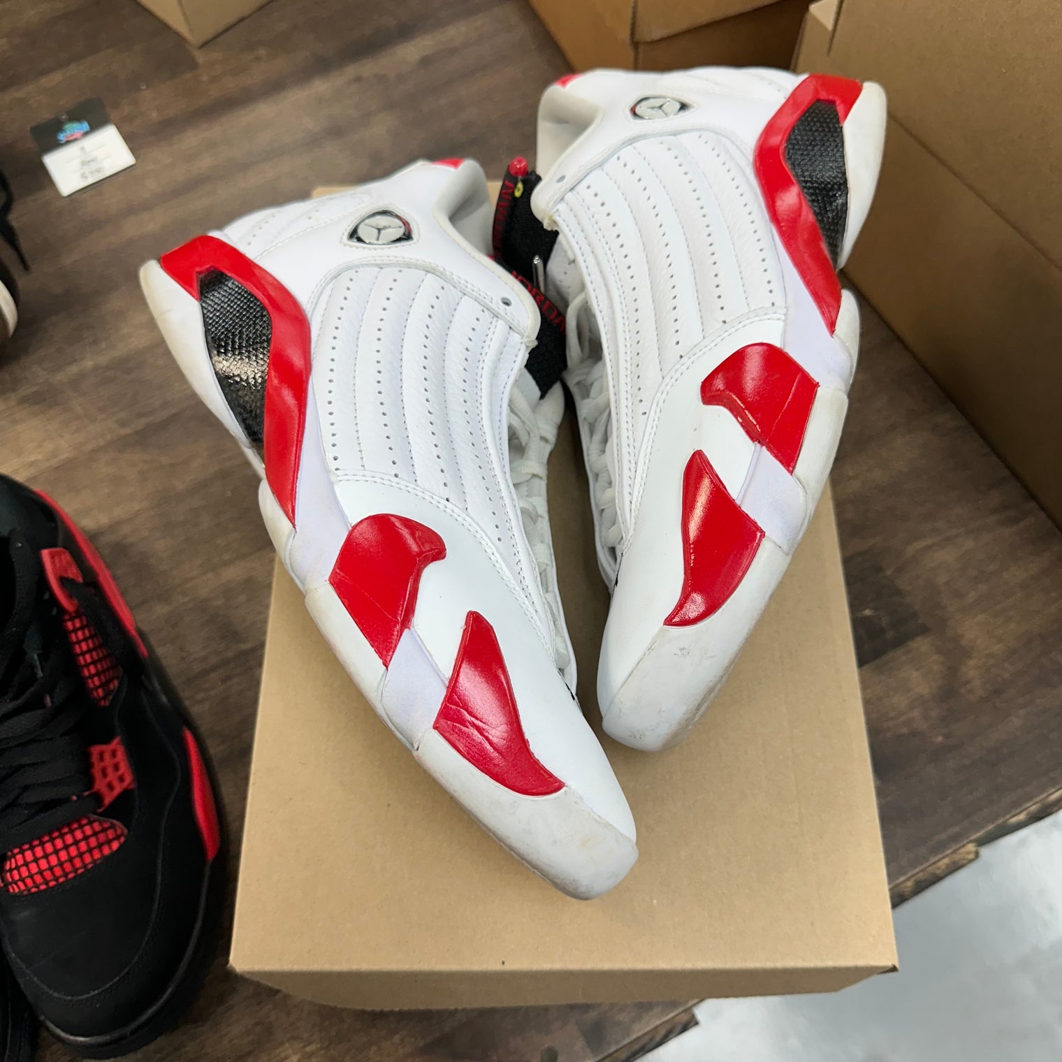 Candy Cane Rip Hamilton Jordan 14 (USED,No Box)