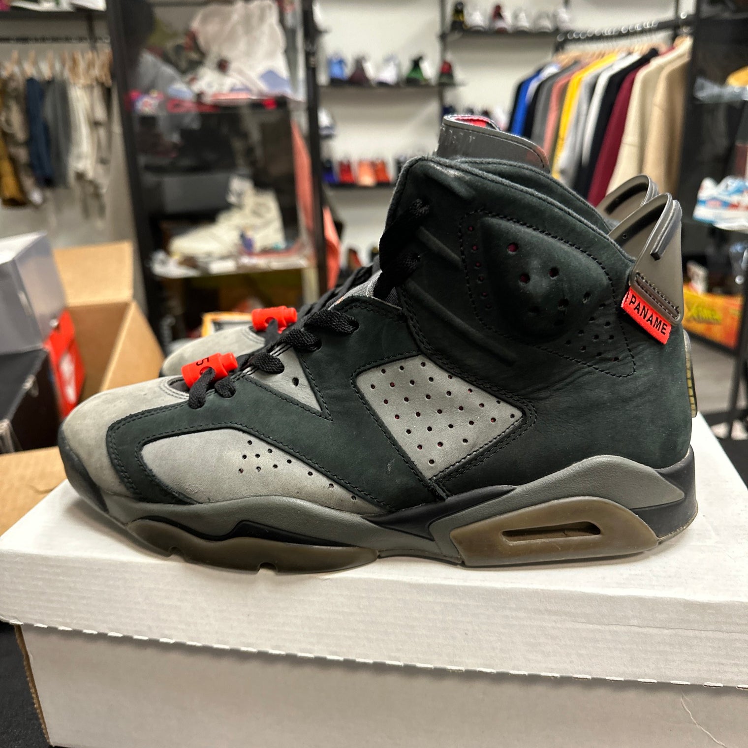 Jordan 6 PSG (USED, no box)