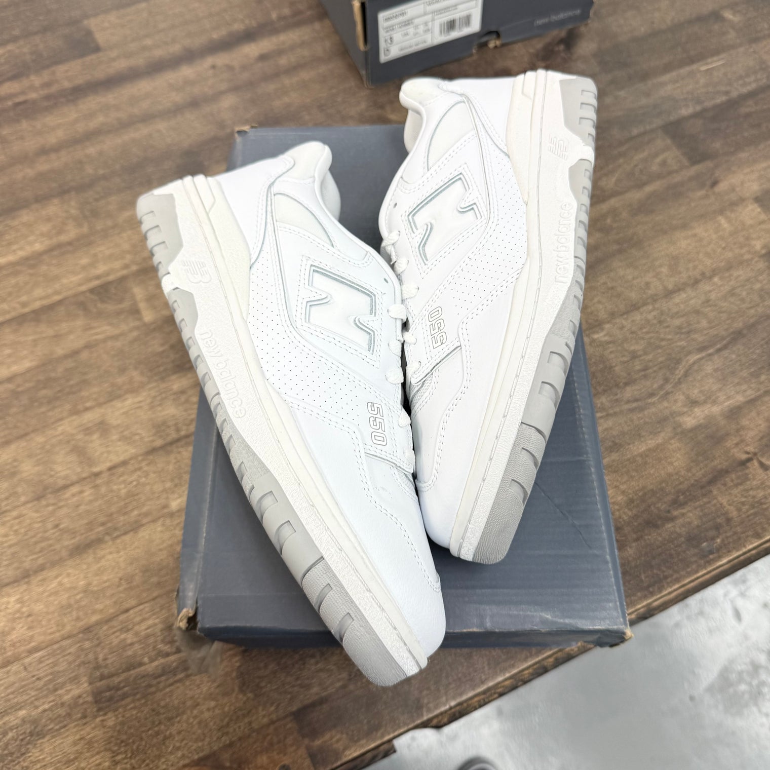 New Balance 550 White Grey (Lightly Worn)