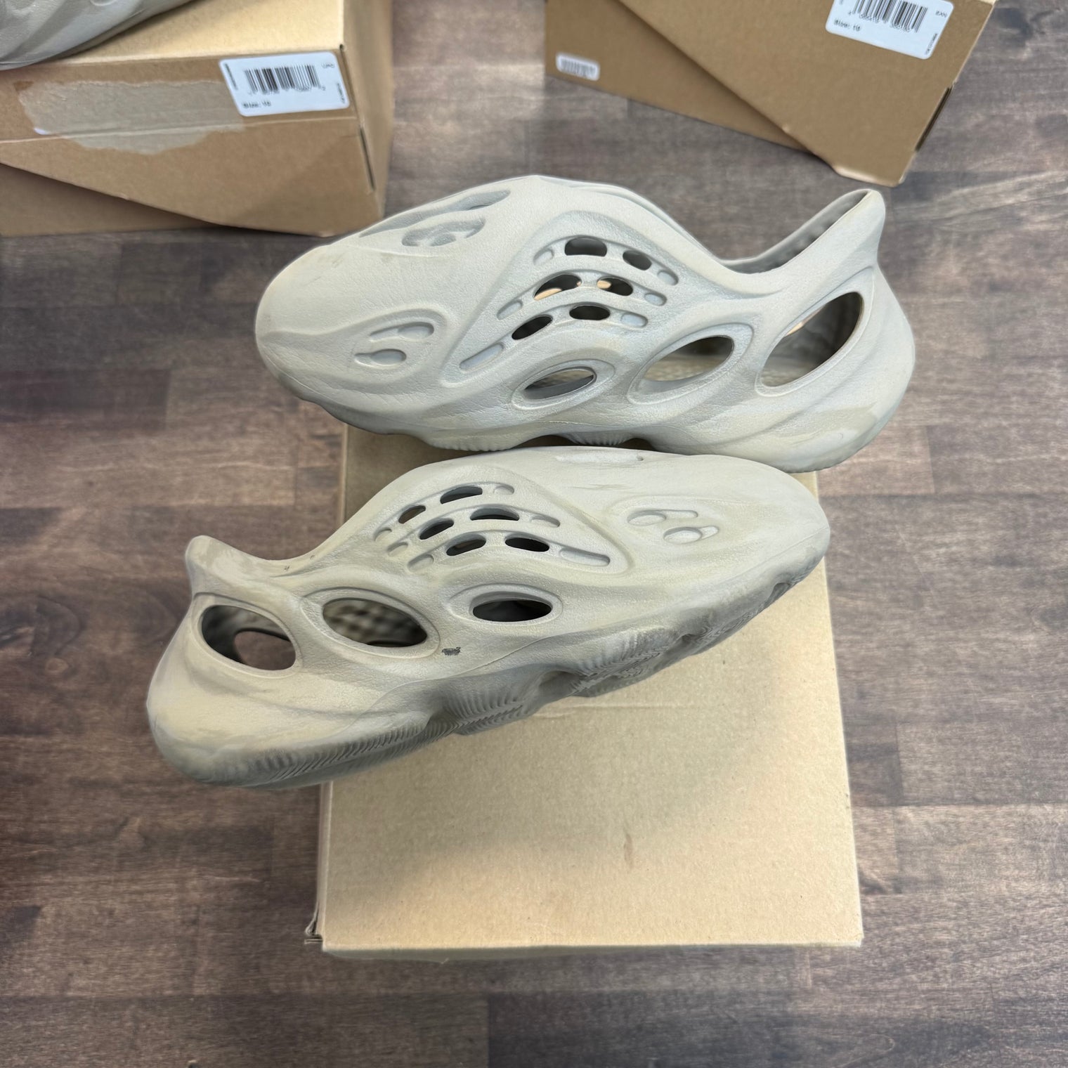 Stone Sage Yeezy Foam RNNR (PS)  (USED)