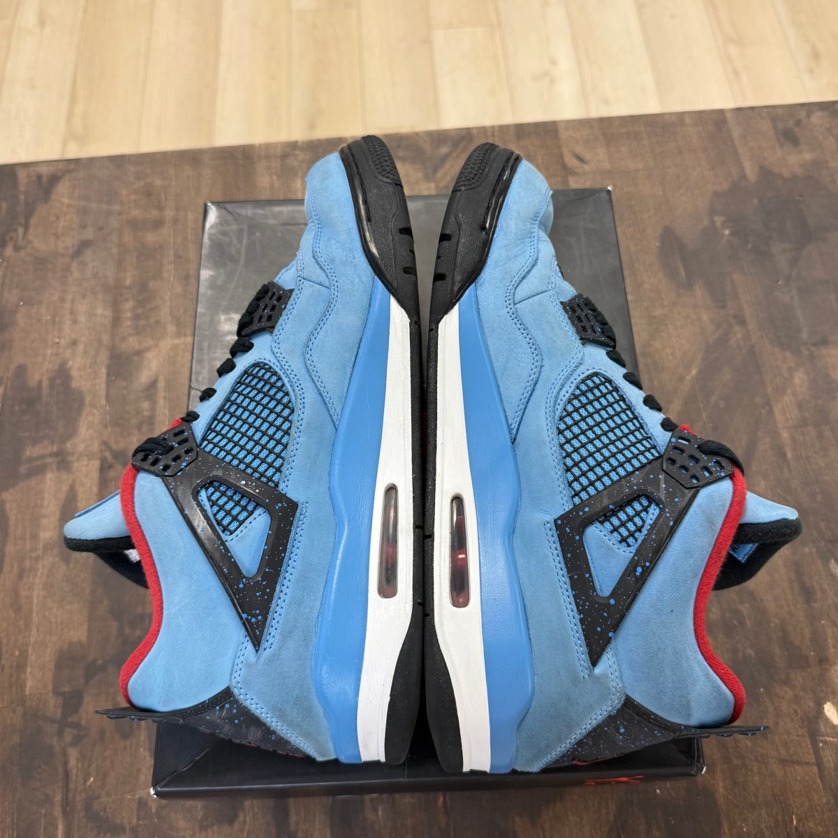 Jordan 4 Retro Travis Scott Cactus Jack - Image 4