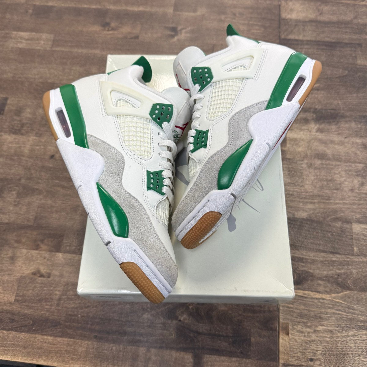 Jordan 4 Retro SB Pine Green - Image 1