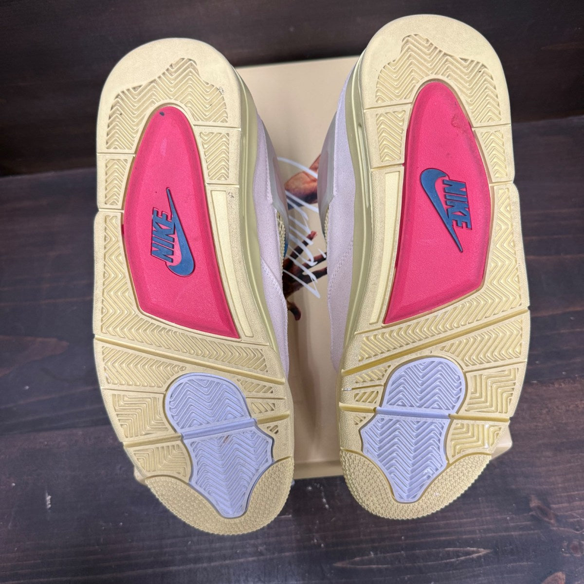 Jordan 4 Retro Union Guava Ice - Image 6