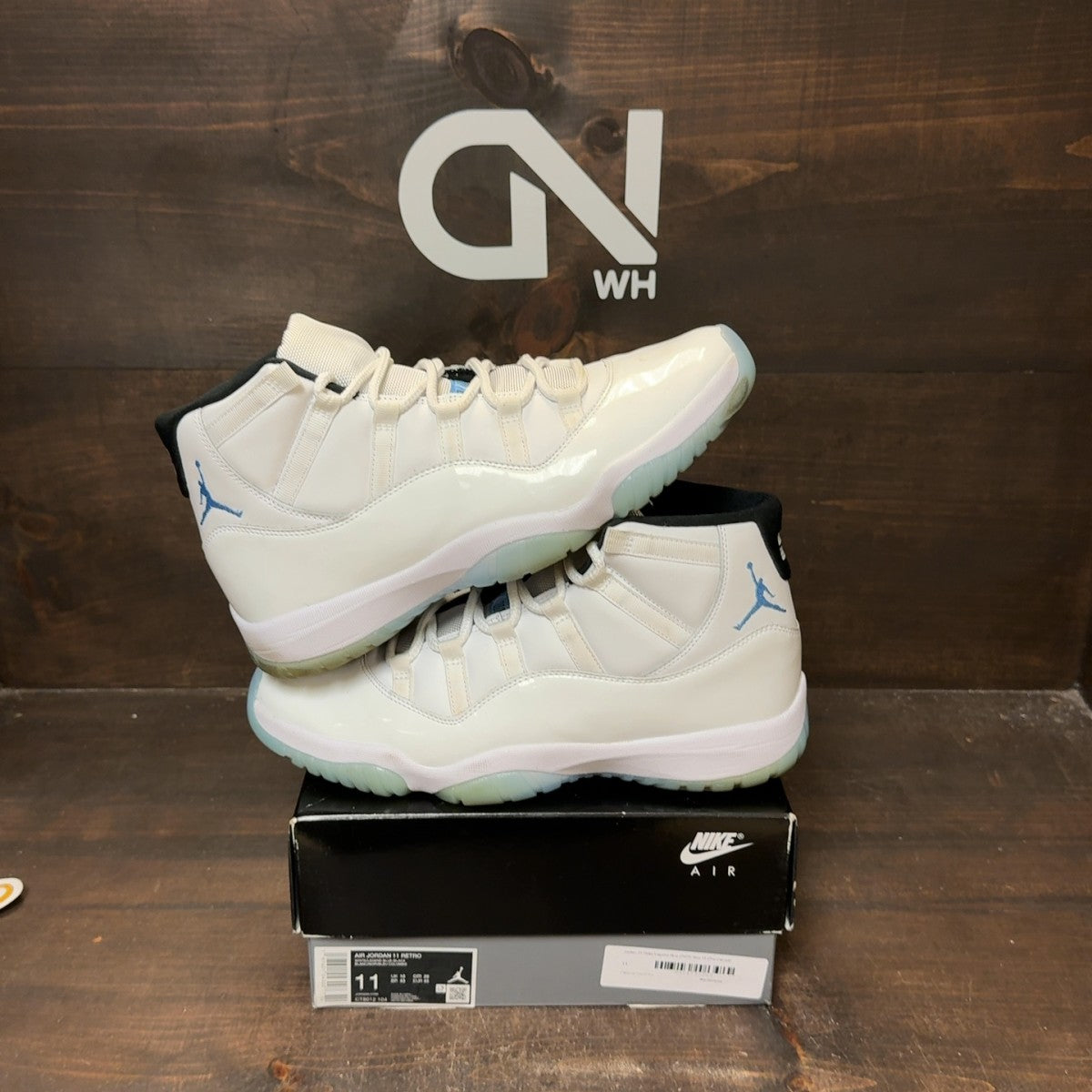 Jordan 11 Retro Legend Blue (2024) - Image 1
