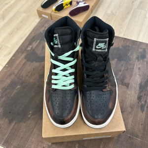 Jordan 1 Retro High Light Army Rust Shadow Patina Size 11 (Pre-Owned) - Image 2
